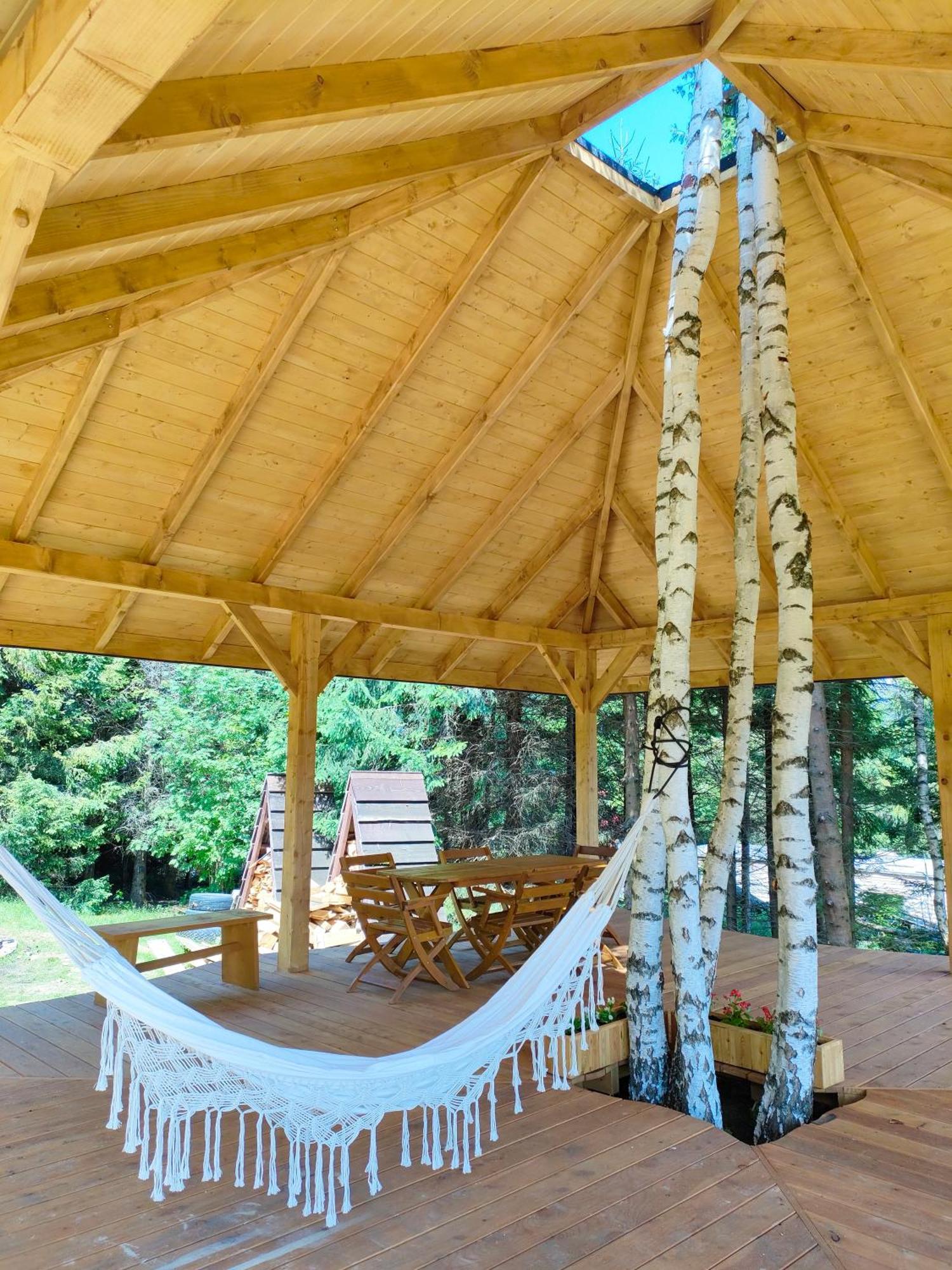 Pod Wielka Zalesiona Gora Wetlina Exterior foto